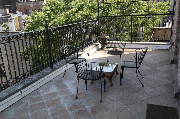 Imagen general del Hotel The Historic Blue Moon - NYC. Foto 2