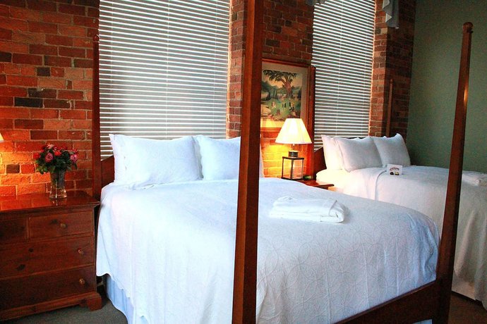 Imagen de la habitación del Hotel The Historic Brookstown Inn, Trademark Collection By Wyndham. Foto 3