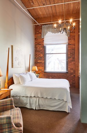 Imagen de la habitación del Hotel The Historic Brookstown Inn, Trademark Collection By Wyndham. Foto 10