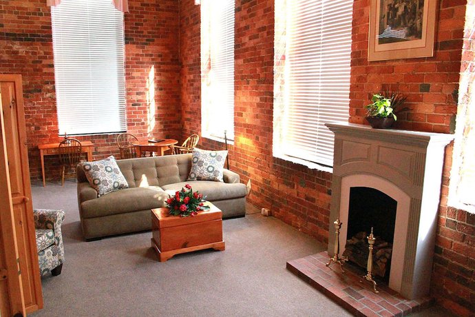 Imagen de la habitación del Hotel The Historic Brookstown Inn, Trademark Collection By Wyndham. Foto 17