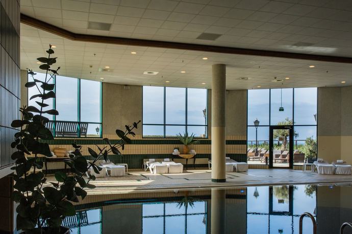 Imagen de la piscina del Hotel The Historic Huis ter Duin. Foto 20