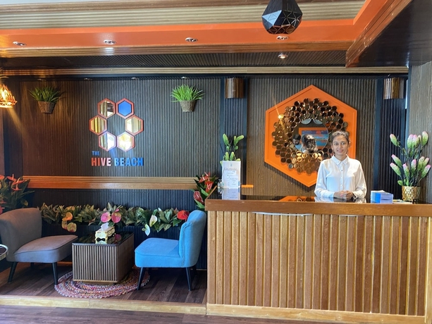 Imagen de los interiores del Hotel The Hive Beach. Foto 16