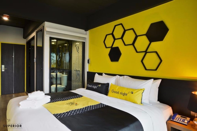 Imagen de la habitación del Hotel The Hive Chiang Mai. Foto 3