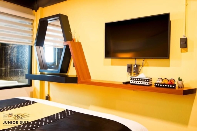 Imagen de la habitación del Hotel The Hive Chiang Mai. Foto 15