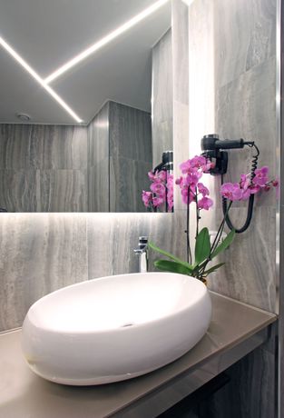 Imagen de la habitación del Hotel The Hive. Foto 14