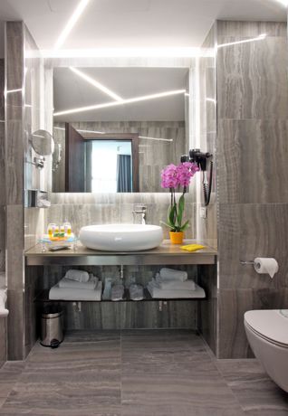 Imagen de la habitación del Hotel The Hive. Foto 24