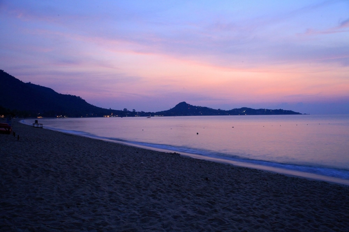 Imagen de los exteriores del Hotel The Hive Samui. Foto 12