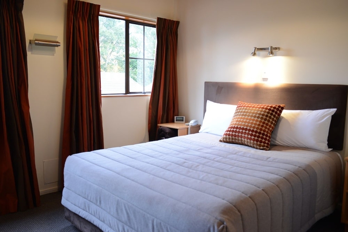 Imagen de la habitación del Hotel The Hobbit Motorlodge. Foto 15