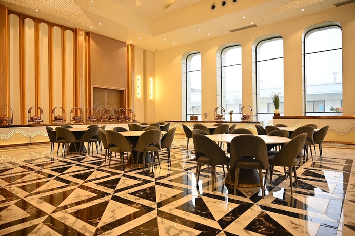 Imagen de los interiores del Hotel The Hoften Lotus Court, Greater Noida. Foto 11