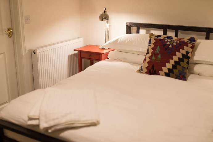 Imagen de la habitación del Hotel The Holford Arms - Campground. Foto 11