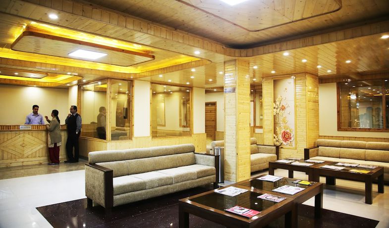 Imagen de los interiores del Hotel The Holiday Heights Manali. Foto 20