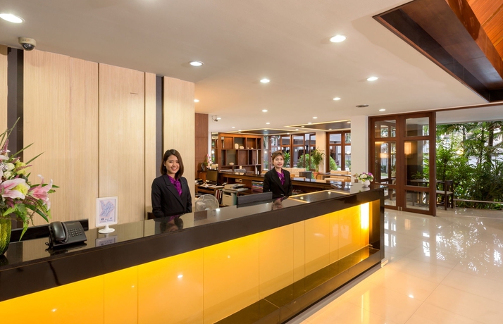 Imagen de los interiores del Hotel The Holiday Resort Pattaya. Foto 3