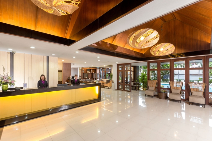 Imagen de los interiores del Hotel The Holiday Resort Pattaya. Foto 7
