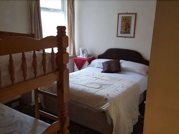 Imagen de la habitación del Hotel The Hollingdales. Foto 14