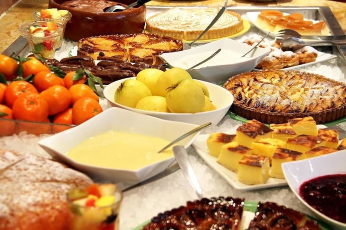 Imagen del bar/restaurante del Hotel The Hollywood Hotel Cannes. Foto 11