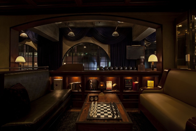 Imagen de los interiores del Hotel The Hollywood Roosevelt. Foto 13