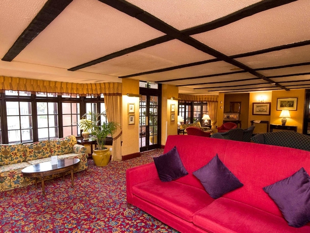 Imagen del bar/restaurante del Hotel The Holt. Foto 2