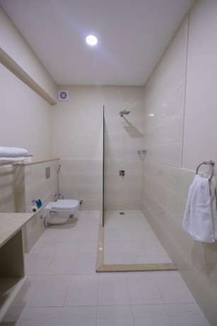 Imagen de la habitación del Hotel The Home, Sheikh Zayed City. Foto 5