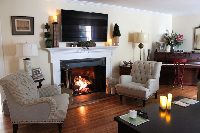 Imagen de los interiores del Hotel The Homestead, Madison. Foto 16
