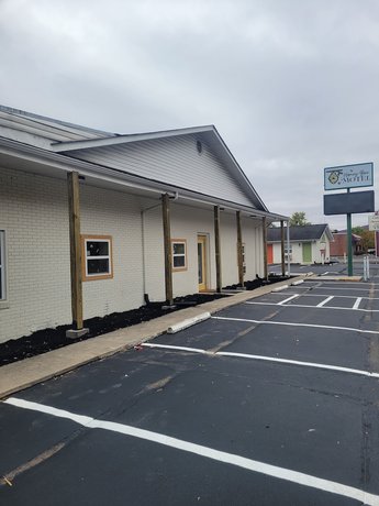 Imagen general del Hotel The Honey Bee Motel. Foto 2