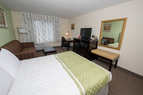 Imagen de la habitación del Hotel The Hope and Richard C. Holbrooke Conference Center. Foto 8