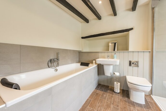 Imagen general del Hotel The Hopton Crown. Foto 8