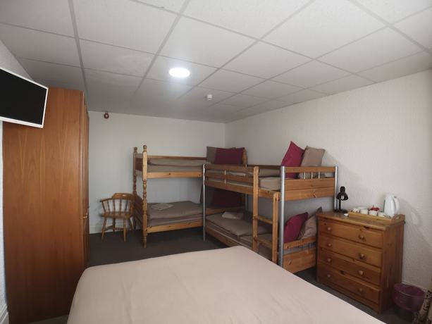 Imagen de la habitación del Hotel The Hopton. Foto 11