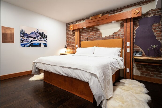 Imagen de la habitación del Hotel The Horton and Rooftop Lounge. Foto 19
