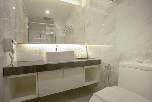 Imagen general del Hotel The Host. Foto 2