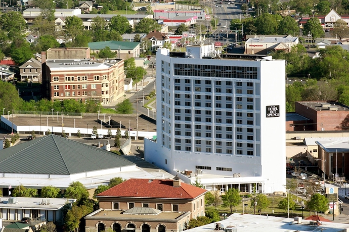 Imagen general del Hotel The Hot Springs. Foto 1