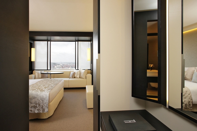 Imagen de la habitación del Hotel The Hotel Brussels. Foto 6