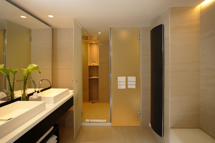 Imagen de la habitación del Hotel The Hotel Brussels. Foto 9