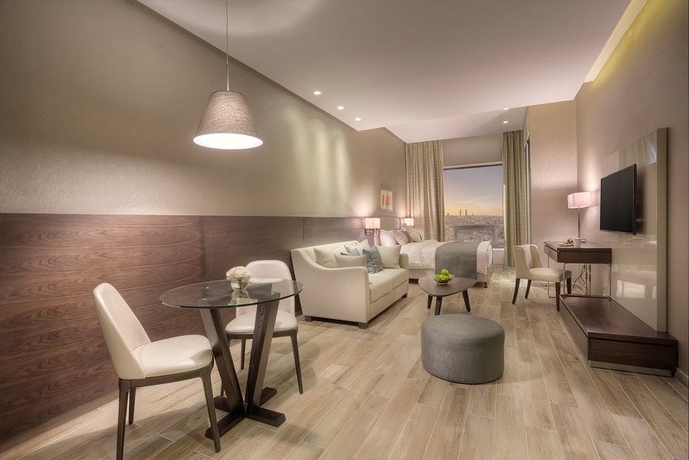 Imagen de los interiores del Hotel The House Boutique Suites. Foto 17