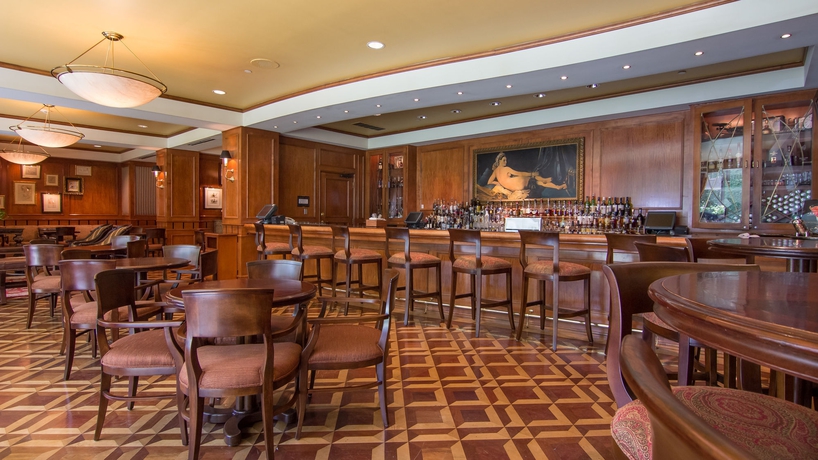 Imagen del bar/restaurante del Hotel The Houstonian , Club and Spa. Foto 4