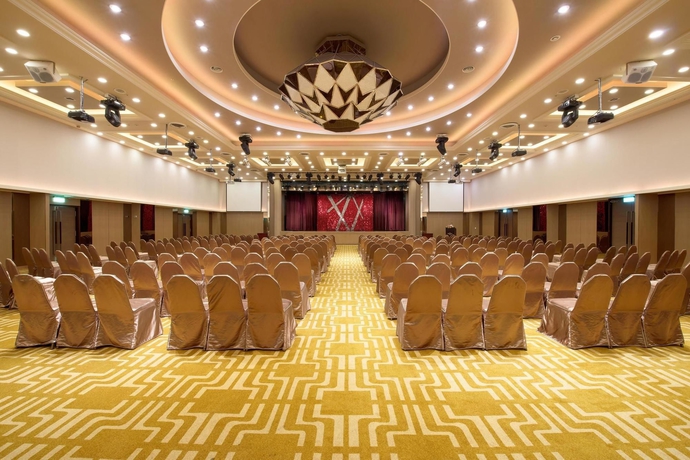 Imagen de los interiores del Hotel The Howard Plaza Taipei. Foto 7