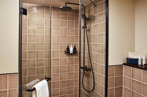 Imagen de la habitación del Hotel The Hoxton Charlottenburg. Foto 4