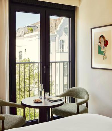 Imagen de la habitación del Hotel The Hoxton Charlottenburg. Foto 17