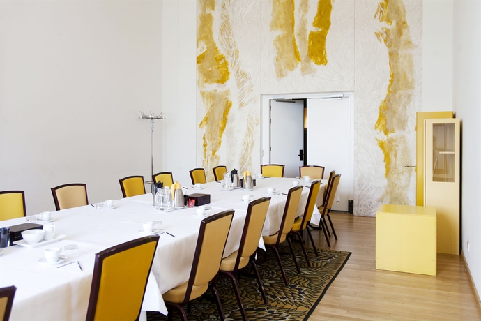 Imagen de los interiores del Hotel The Hoxton Lloyd Amsterdam. Foto 10