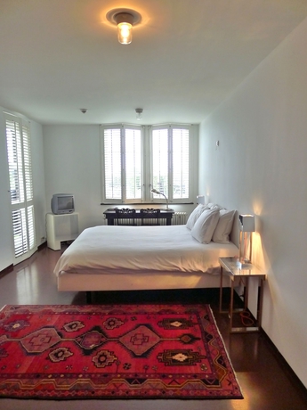 Imagen de la habitación del Hotel The Hoxton Lloyd Amsterdam. Foto 4