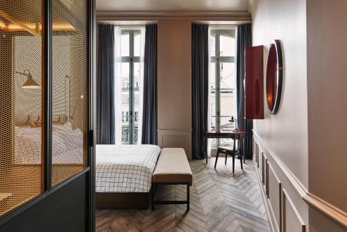 Imagen de la habitación del Hotel The Hoxton Paris. Foto 18