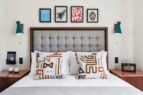 Imagen de la habitación del Hotel The Hoxton Portland. Foto 18