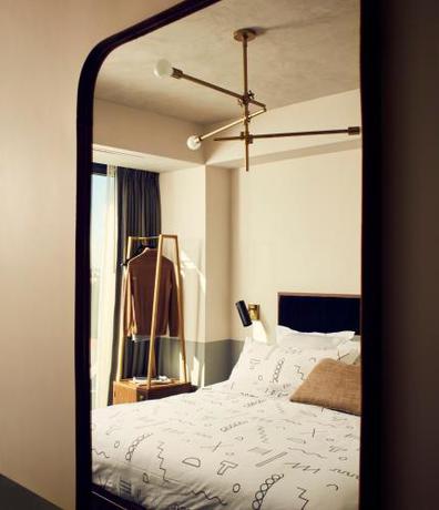 Imagen de la habitación del Hotel The Hoxton Williamsburg. Foto 20