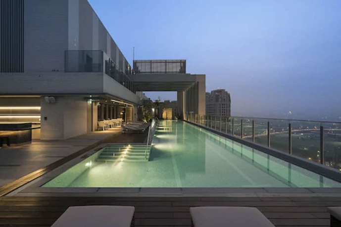 Imagen de la piscina del Hotel The Huan Taichung. Foto 19