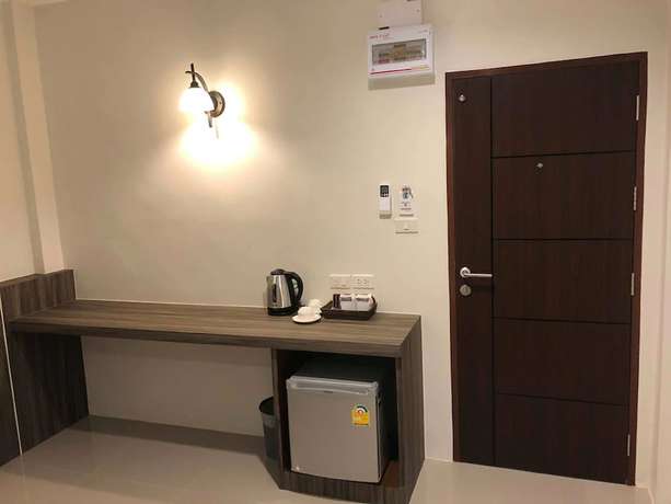 Imagen de la habitación del Hotel The Hub Suratthani. Foto 9