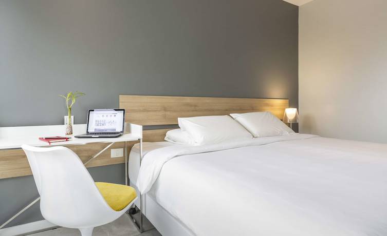 Imagen de la habitación del Hotel The Hub Urban. Foto 14