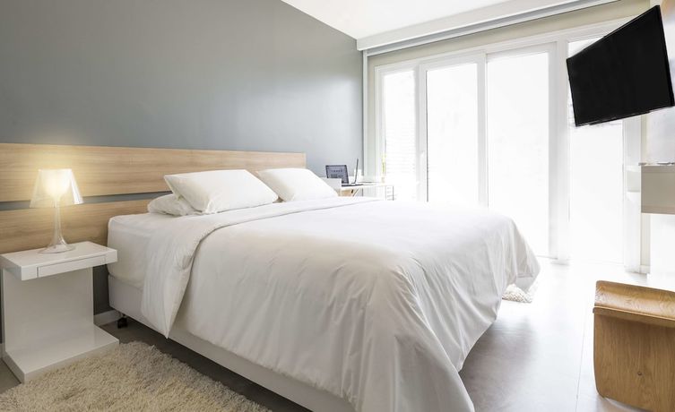 Imagen de la habitación del Hotel The Hub Urban. Foto 18