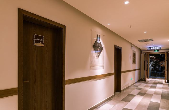 Imagen de los interiores del Hotel The Hump Hostel. Foto 19