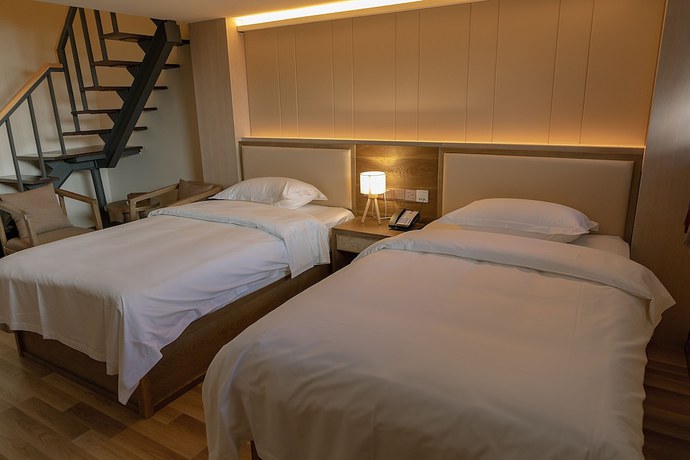 Imagen de la habitación del Hotel The Hump Hostel. Foto 18