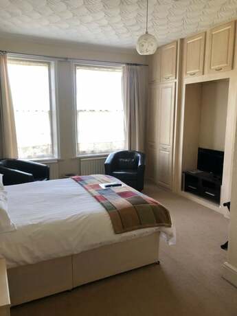 Imagen general del Hotel The Hunt Lodge. Foto 13