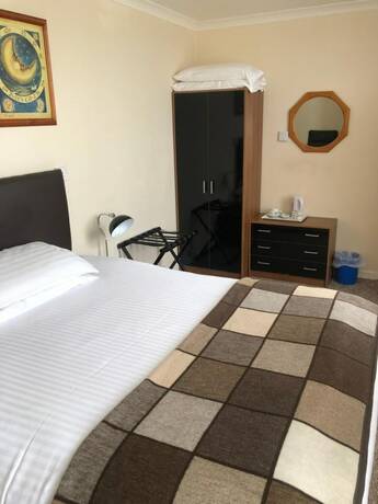 Imagen general del Hotel The Hunt Lodge. Foto 14